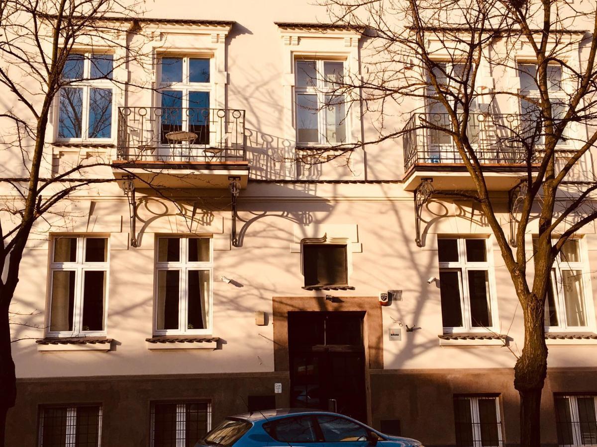 Old Time Apartments Krakow Bagian luar foto