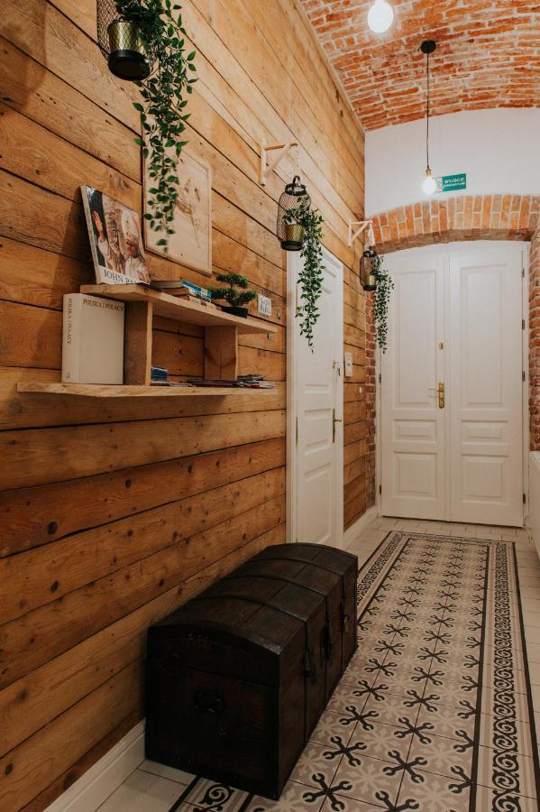 Old Time Apartments Krakow Bagian luar foto